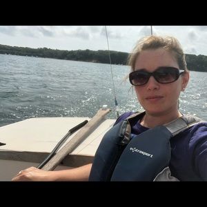 Meet your Posher, Erica